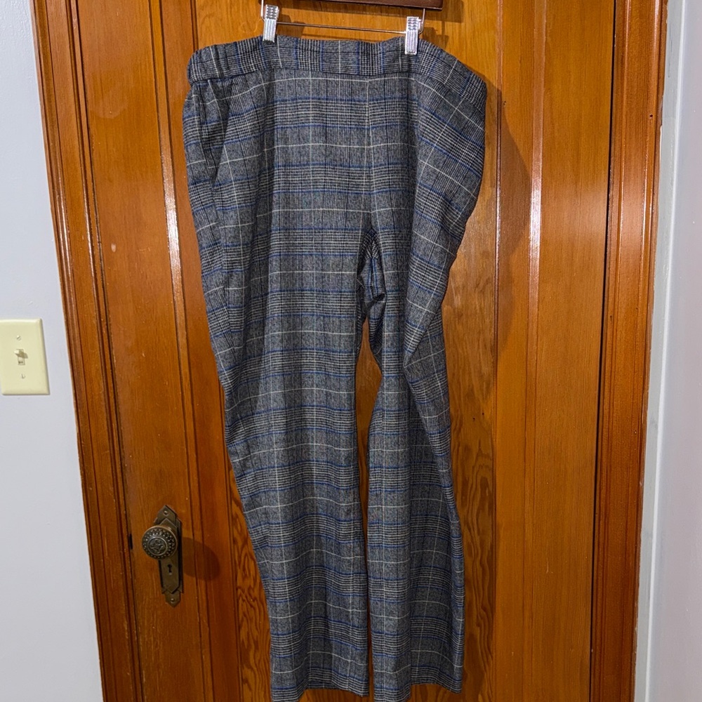 Kasper Women’s Blue Plaid Dress Pants